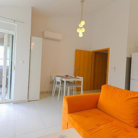 Apartman M&A Apartment พูลา ภายนอก รูปภาพ