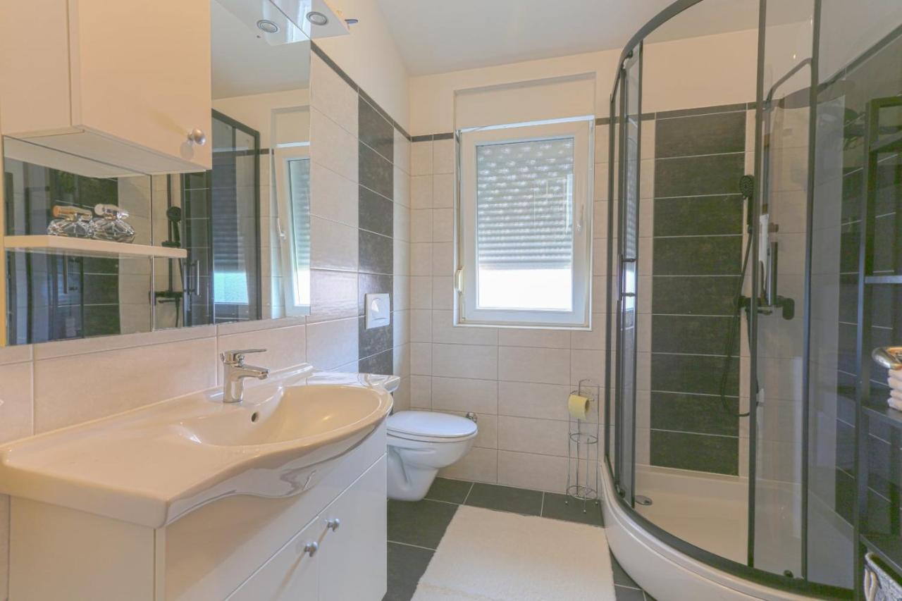 Apartman M&A Apartment พูลา ภายนอก รูปภาพ