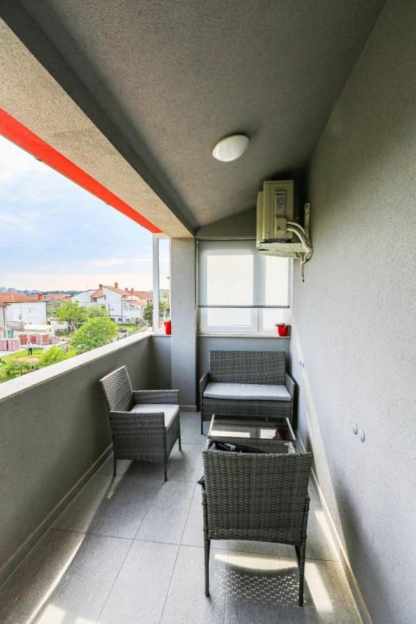 Apartman M&A Apartment พูลา ภายนอก รูปภาพ